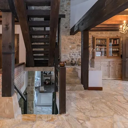 Espectacular Casona En Un Entorno Incomparable